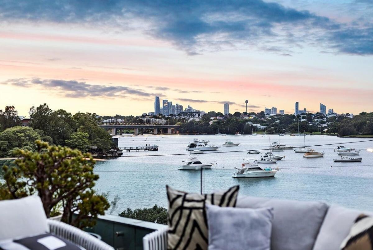Villa Drummoyne Luxury 5br With Pool & River Views *