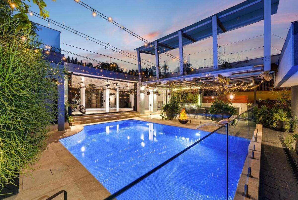 Drummoyne Luxury 5br With Pool & River Views Sydney