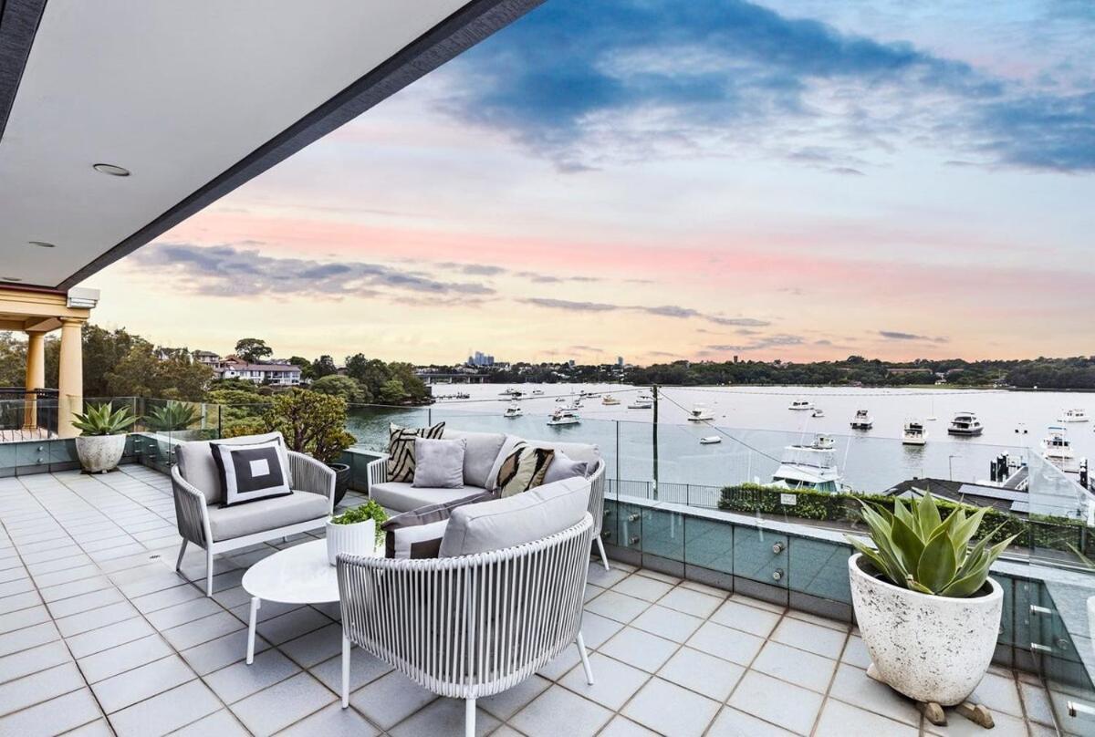 Villa Drummoyne Luxury 5br With Pool & River Views Sydney
